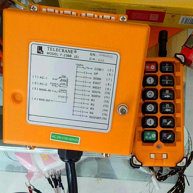 truck crane remote control